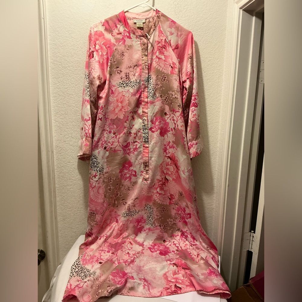 Natori Pink Floral Satin-Feel Dress printed  Vibrant Floral Maxi kimonoDress